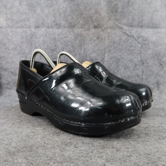 Sanita Shoes Womens 40 Clogs Comfort Slip On Danish Patent Leather Work Classic - Picture 1 of 16